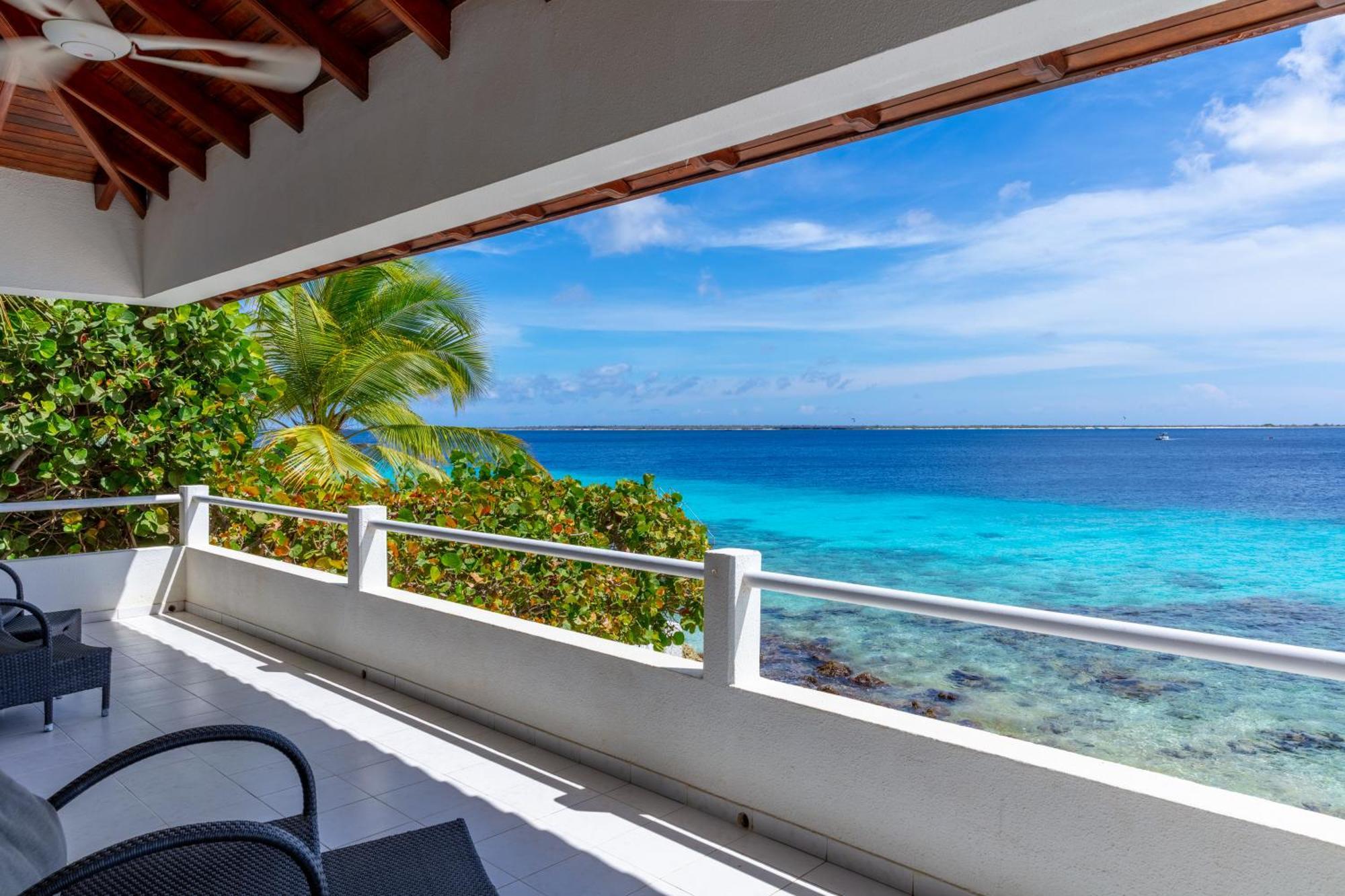 קרלנדיק One Ocean Boutique Apartments & Suites Bonaire מראה חיצוני תמונה